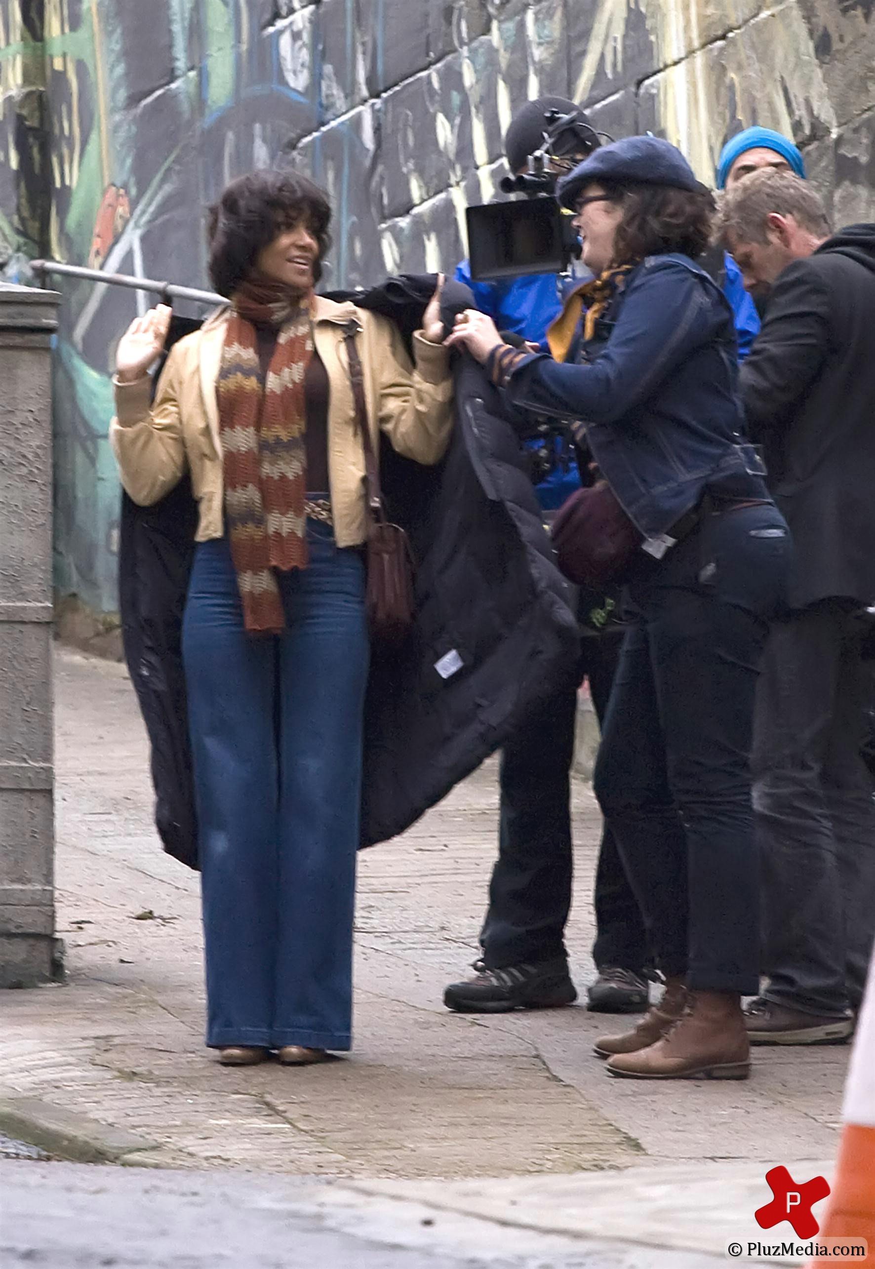 Halle Berry on the film set of 'Cloud Atlas' photos | Picture 77648